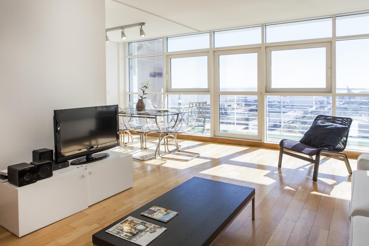 Rent4Rest Lisbon Parque Das Nacoes 17Th Floor River View Екстер'єр фото
