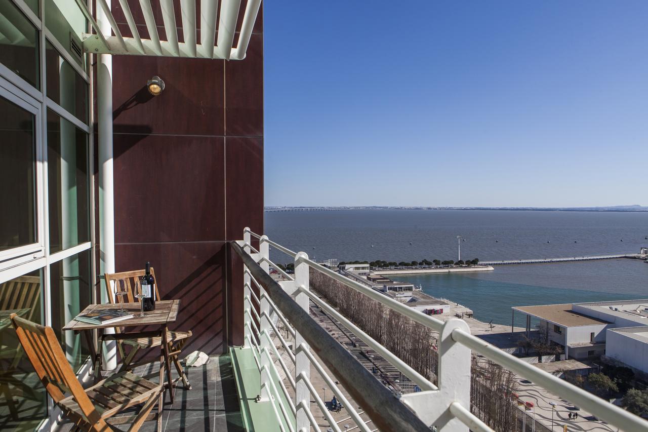 Rent4Rest Lisbon Parque Das Nacoes 17Th Floor River View Екстер'єр фото