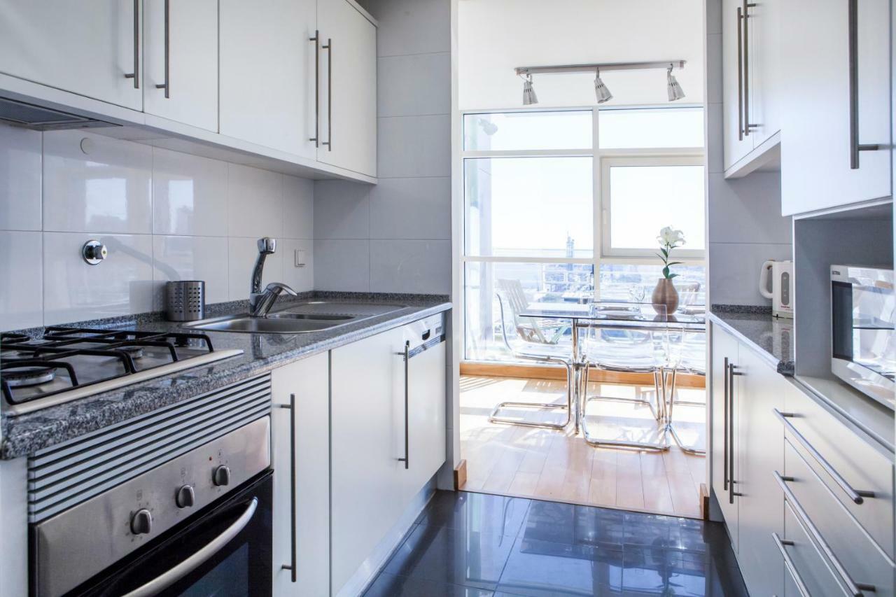 Rent4Rest Lisbon Parque Das Nacoes 17Th Floor River View Екстер'єр фото
